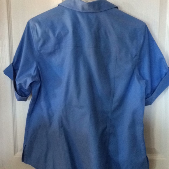 Chico’s No iron shirt - Picture 3 of 5